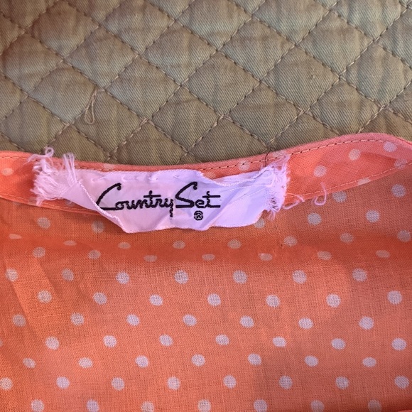 Vintage Orange and White Polka Dot Sleeveless Blouse. - Picture 3 of 4